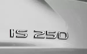 ���� ���������� Lexus IS 250 US-spec - 2013