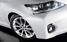 ���� ���������� Lexus CT200h - 2010