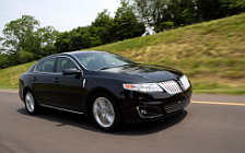   Lincoln MKS - 2009