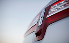   Lincoln MKT - 2010