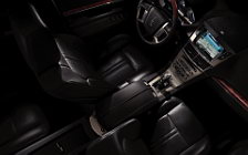   Lincoln MKT - 2010