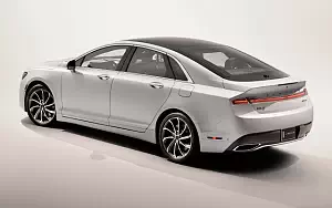   Lincoln MKZ - 2016