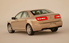   Lincoln Zephyr - 2006
