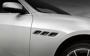  Maserati Quattroporte GTS GranSport US-spec - 2018