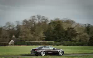   Mercedes-Benz CLS 400 d 4MATIC AMG Line UK-spec - 2018