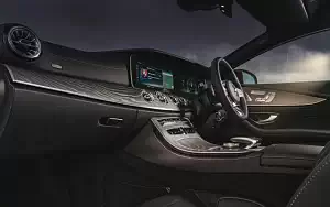   Mercedes-Benz CLS 400 d 4MATIC AMG Line UK-spec - 2018