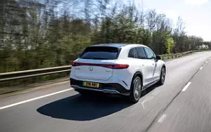   Mercedes-Benz EQS SUV 450 4MATIC AMG Line UK-spec - 2023