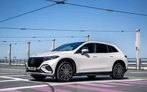  Mercedes-Benz EQS SUV 450 4MATIC AMG Line UK-spec - 2023