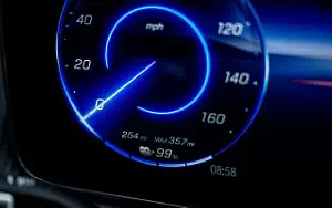   Mercedes-Benz EQS SUV 450 4MATIC AMG Line UK-spec - 2023