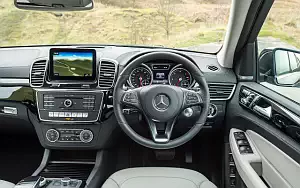   Mercedes-Benz GLS 350 d 4MATIC AMG Line UK-spec - 2016