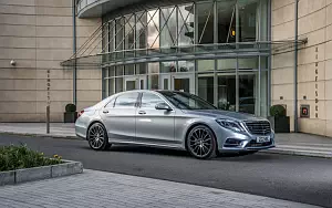   Mercedes-Benz S500 Plug-in Hybrid AMG Sports Package UK-spec - 2014