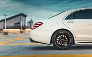   Mercedes-AMG S 63 4MATIC+ UK-spec - 2017