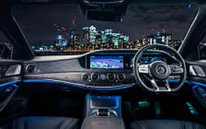   Mercedes-AMG S 63 4MATIC+ UK-spec - 2017