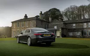   Mercedes-Benz S 350 d AMG Line UK-spec - 2019
