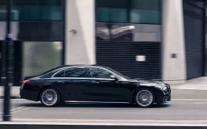   Mercedes-Benz S 580 e L AMG Line UK-spec - 2022
