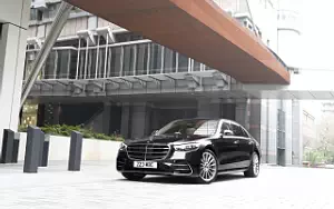   Mercedes-Benz S 580 e L AMG Line UK-spec - 2022