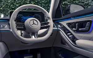   Mercedes-Benz S 580 e L AMG Line UK-spec - 2022