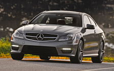  Mercedes-Benz C63 AMG Coupe US-spec - 2012