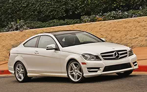   Mercedes-Benz C350 Coupe US-spec - 2013