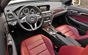   Mercedes-Benz C350 Coupe US-spec - 2013