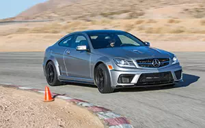   Mercedes-Benz C63 AMG Black Series Coupe US-spec - 2013