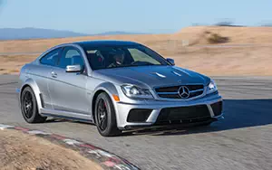   Mercedes-Benz C63 AMG Black Series Coupe US-spec - 2013