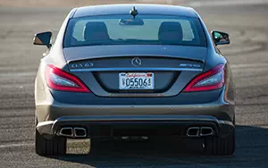   Mercedes-Benz CLS63 AMG US-spec - 2013