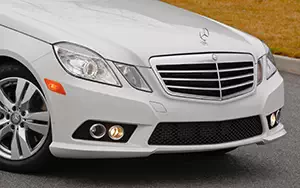   Mercedes-Benz E350 BlueTEC US-spec - 2011