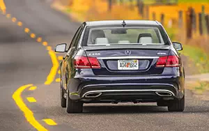   Mercedes-Benz E400 HYBRID US-spec - 2014