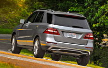   Mercedes-Benz ML350 4MATIC - 2012