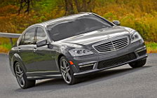   Mercedes-Benz S63 AMG - 2011