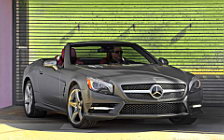   Mercedes-Benz SL550 US-spec - 2013