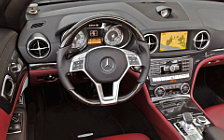   Mercedes-Benz SL550 US-spec - 2013