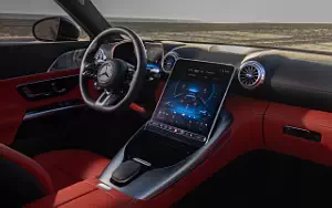   Mercedes-AMG SL 43 US-spec - 2023