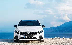   Mercedes-Benz A-class AMG Line - 2018