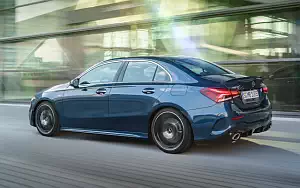   Mercedes-AMG A 35 4MATIC Sedan - 2019