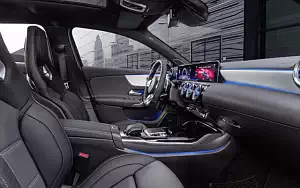   Mercedes-AMG A 35 4MATIC Sedan - 2019