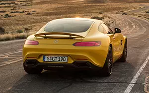   Mercedes-AMG GT S Exterior Night Package - 2014