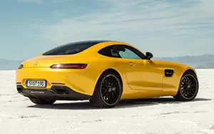   Mercedes-AMG GT S Exterior Night Package - 2014