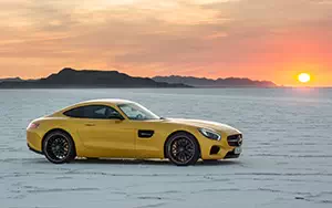   Mercedes-AMG GT S Exterior Night Package - 2014