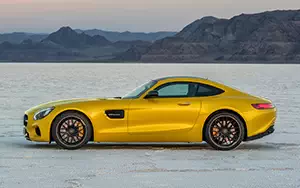   Mercedes-AMG GT S Exterior Night Package - 2014