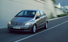   Mercedes-Benz B150 2005
