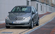   Mercedes-Benz B150 2005