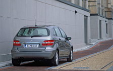   Mercedes-Benz B150 2005