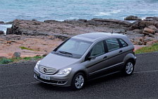   Mercedes-Benz B150 2005
