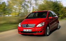  Mercedes-Benz B200 Turbo 2005