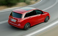   Mercedes-Benz B200 - 2011