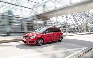   Mercedes-Benz B250 4MATIC AMG Line - 2014