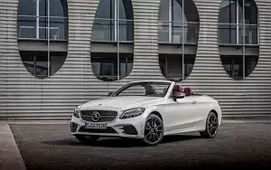   Mercedes-Benz C 300 Cabriolet AMG Line - 2018