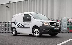   Mercedes-Benz Citan 109 CDI Mobile Workshop Arobus - 2013